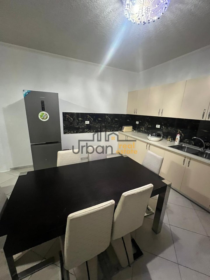 Qera, Apartament 2+1, Yzberish, Tiranë - 500€ | 113 m²