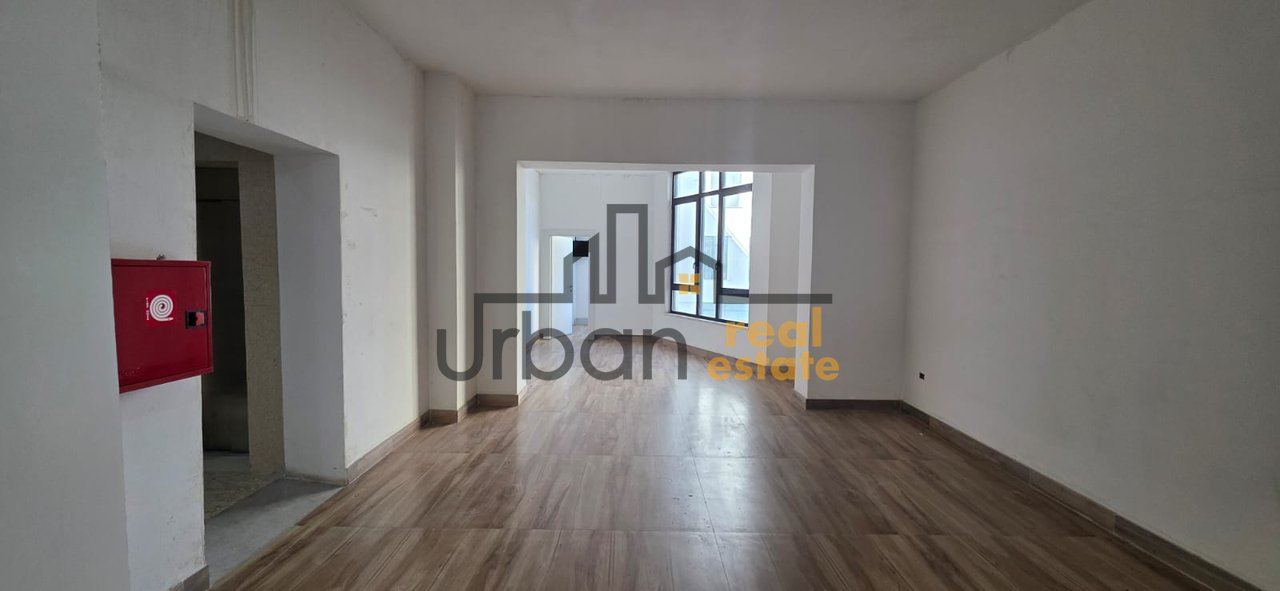 For Rent, 2 Business Spaces, Center, Tirana - €3200 | 149 m²