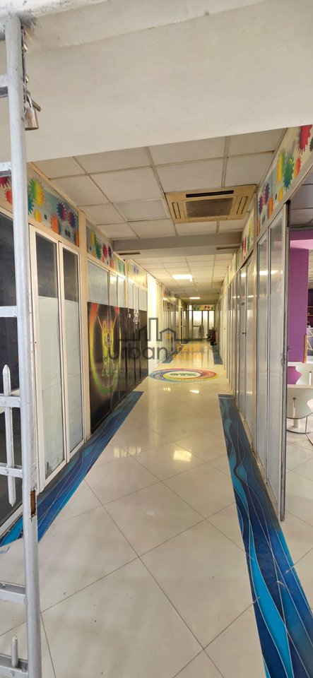 For Rent, Business Space, Kombinat, Tirana - 1000€ | 160 m²