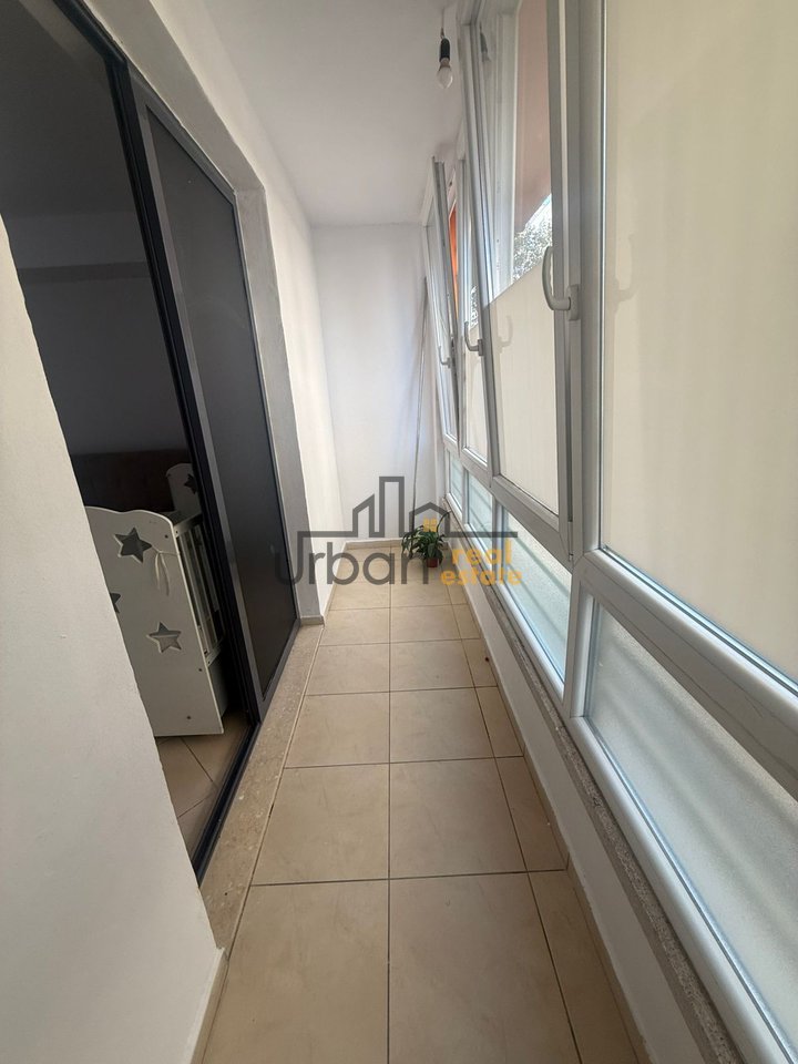 In affitto, Appartamento 1+1, Astir, Tirana - 40.000 leke | 75 m²