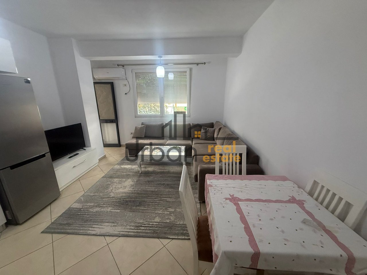 In affitto, Appartamento 1+1, Astir, Tirana - 40.000 leke | 75 m²