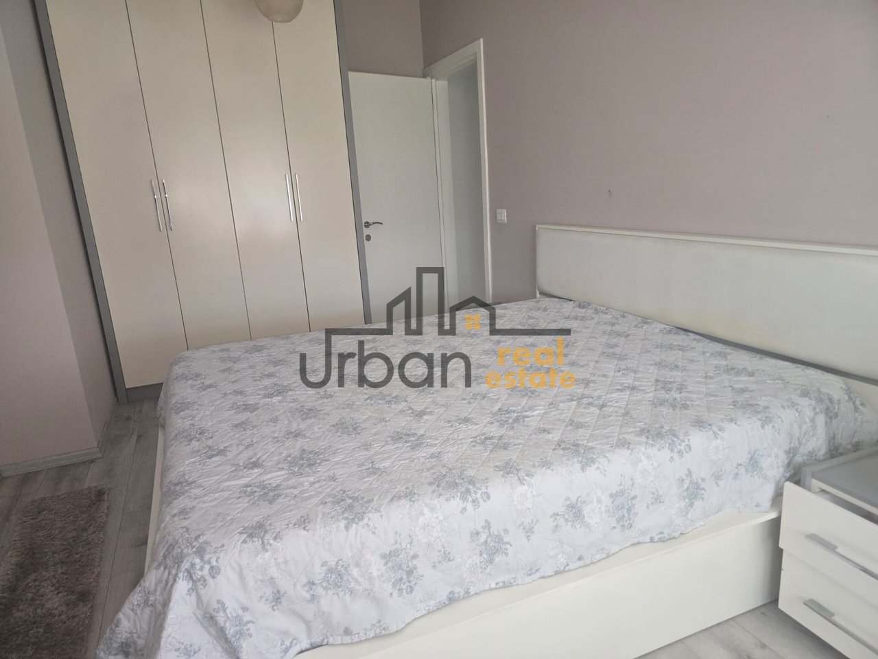 In affitto, Appartamento 2+1, Astir, Tirana - €500 | 97 m²