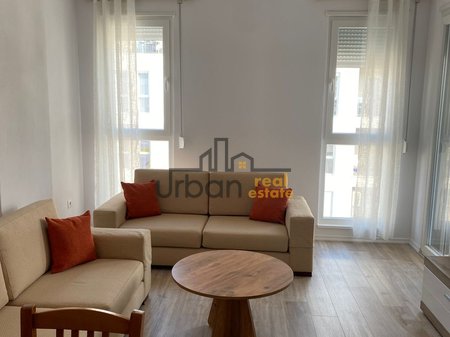 In Affitto, Appartamento 2+1+Posto Auto, Univers City, Tirana - €500 | 94 m²
