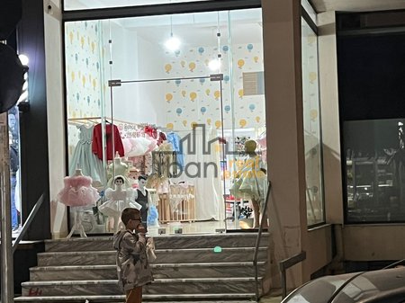 Shitet, Ambient Biznesi , Yzberish, Tiranë - 90,000€ | 41 m²