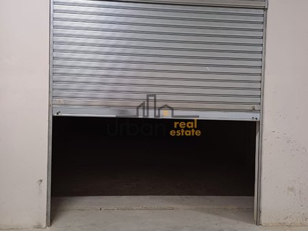 Qera, Magazine, Ish Stacioni i Trenit, Tiranë - 1000€ | 157 m²