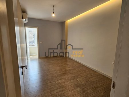 In vendita, Appartamento 2+1, Zogu I Zi, Tirana - €210.000 | 95 m²
