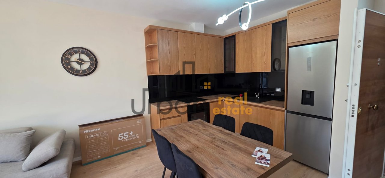 Qera,  Apartament 1+1,Bulevardi i Ri, Tiranë - 650€ | 65 m²