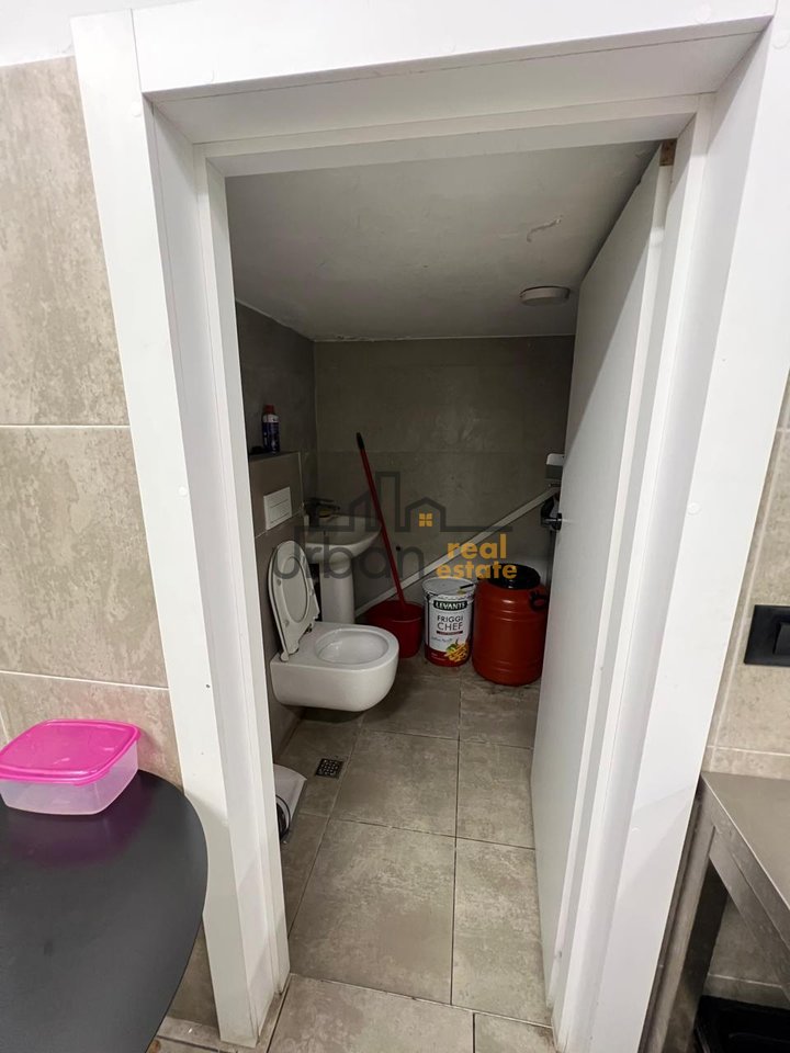 Shitet, Restorant, Kodra e Diellit Residence, Tiranë - 310,000€ | 110 m²