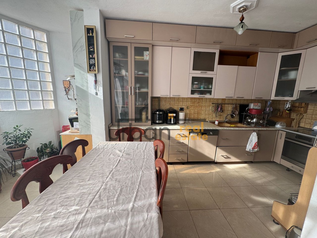 For sale, 2+1 Apartment, Selitë, Tirana - €210,000 | 110 m²