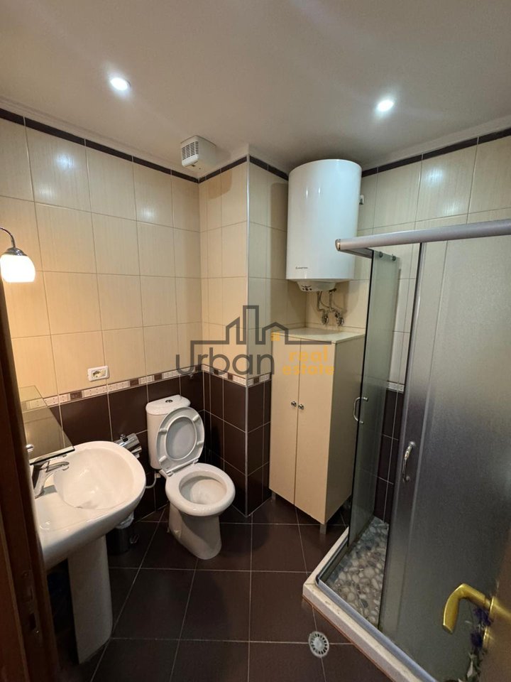 In affitto, Appartamento 2+1+2, Selvia, Tirana - €800 | 120 m²