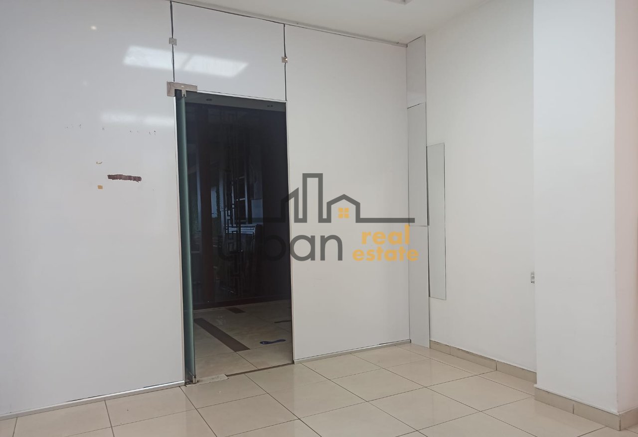 For rent, Business premises, Dibra Street, Tirana - 300€ | 28 m²