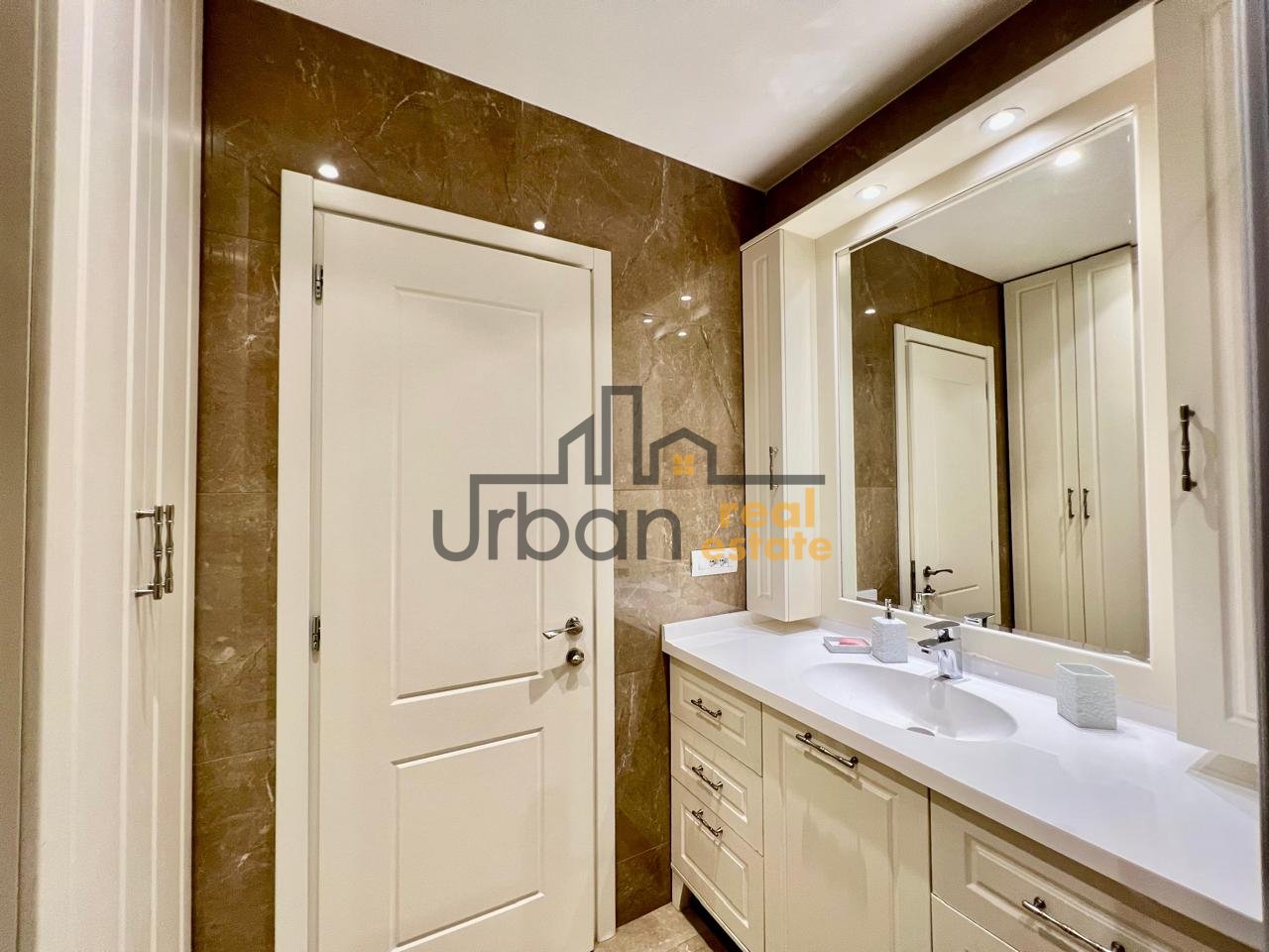 For Rent, Apartment 2+1, Don Bosco, Tirana - €1000 | 130 m²