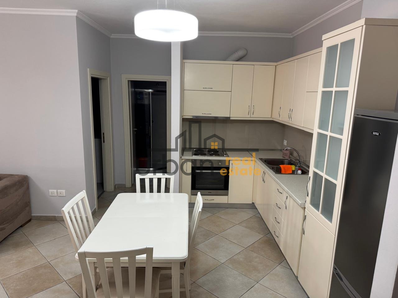 Qera,  Apartament 1+1 , Kompleksi Delijorgji, Tiranë - 650€ | 70 m²