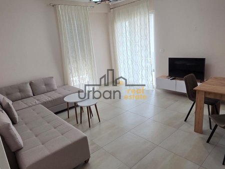 Qera, Apartament 3+1+ Post Parking, Ali Demi, Tiranë - 700€ | 100 m²
