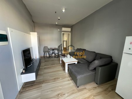 Shitet, Apartament 1+1, Liqeni i Thatë, Tiranë - 80,000€ | 112 m²