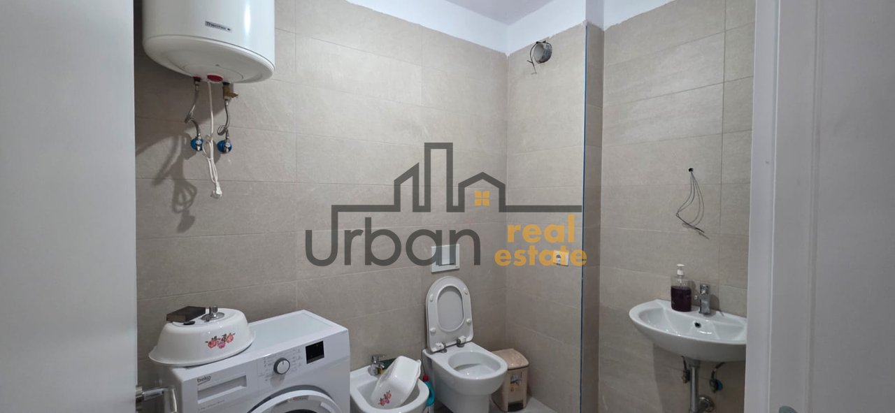 Esclusivo, Affitto, Appartamento 2+1 + Posto Auto, Univers City, Tirana - 500€ | 110 m²
