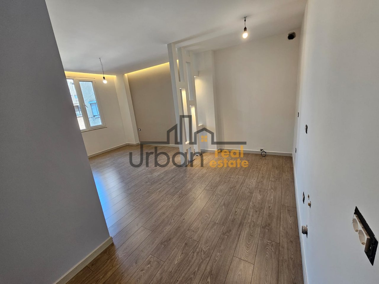 Shitet, Apartament 2+1+ Garsoniere , Zogu I Zi, Tiranë - 340,000€ | 130 m²