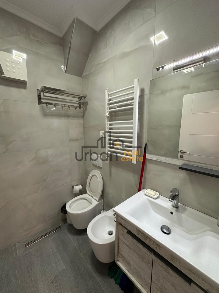 In affitto, appartamento 1+1, Brryli, Tirana - 500€ | 65 m²