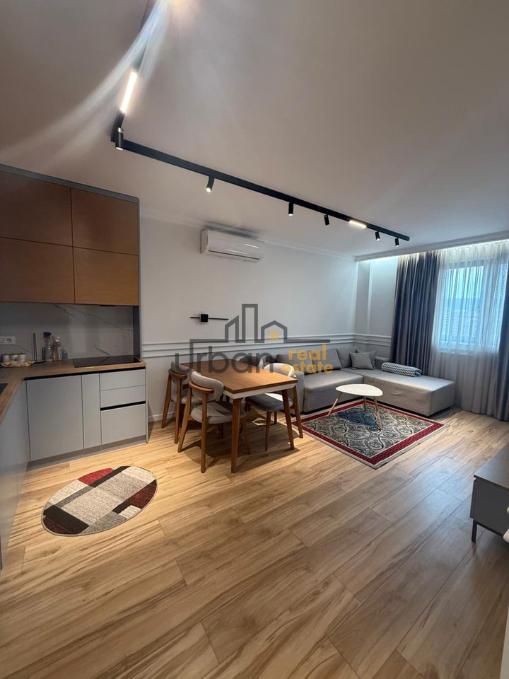 Shitet, Apartament 1+1, Pallati i Eglos, Tiranë - 150,000€ | 64.91 m²
