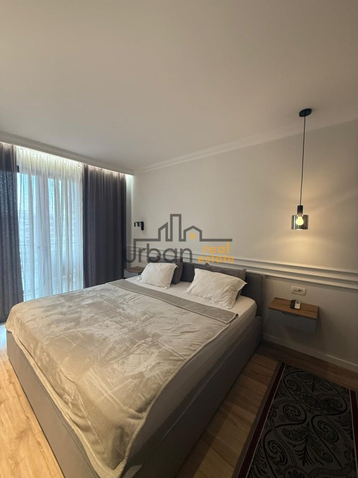 Shitet, Apartament 1+1, Pallati i Eglos, Tiranë - 150,000€ | 64.91 m²