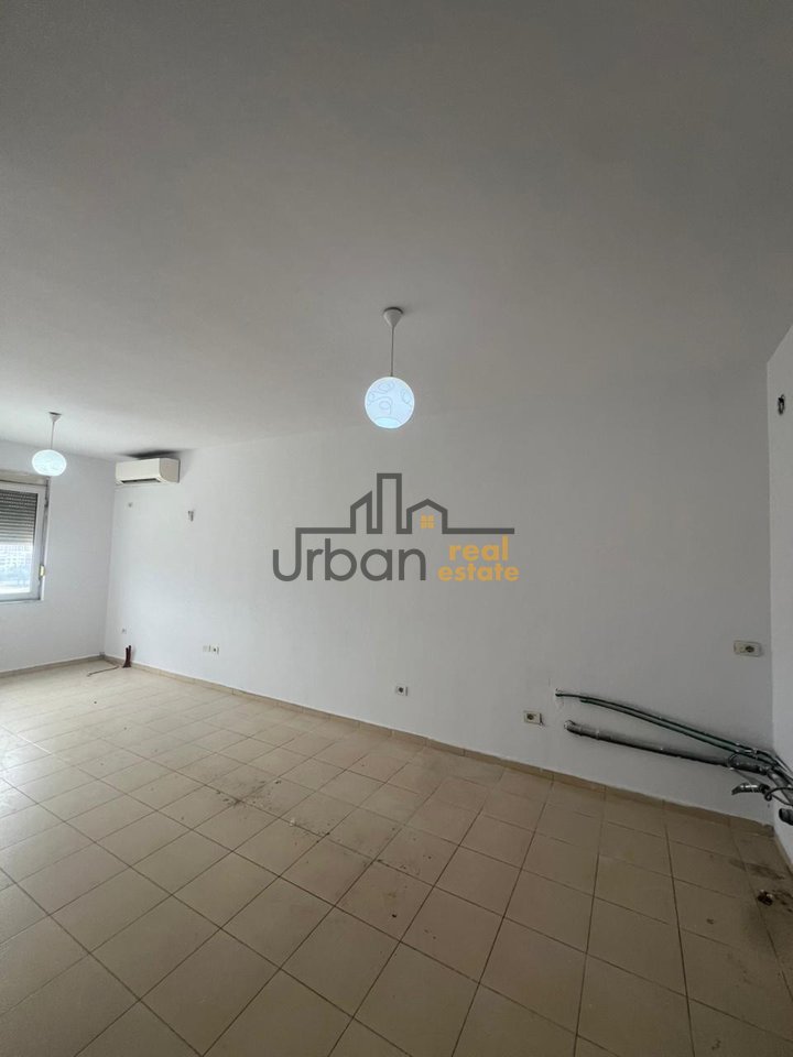 Shitet, Apartament 2+1 , Casa Italia, Tirana - 120000€ | 97.9 m²