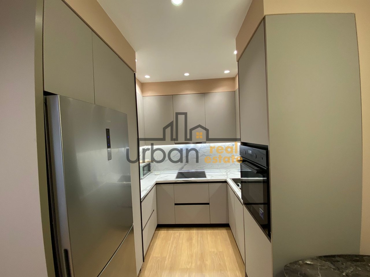 Rent, Apartment 2+1, Selvia, Tirana - 70,000 Lek | 100 m²