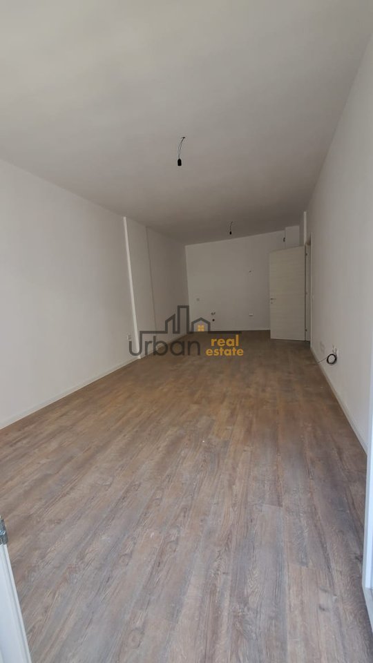In vendita, Appartamento 1+1, Laprakë, Tirana - €135.000 | 82,38 m²