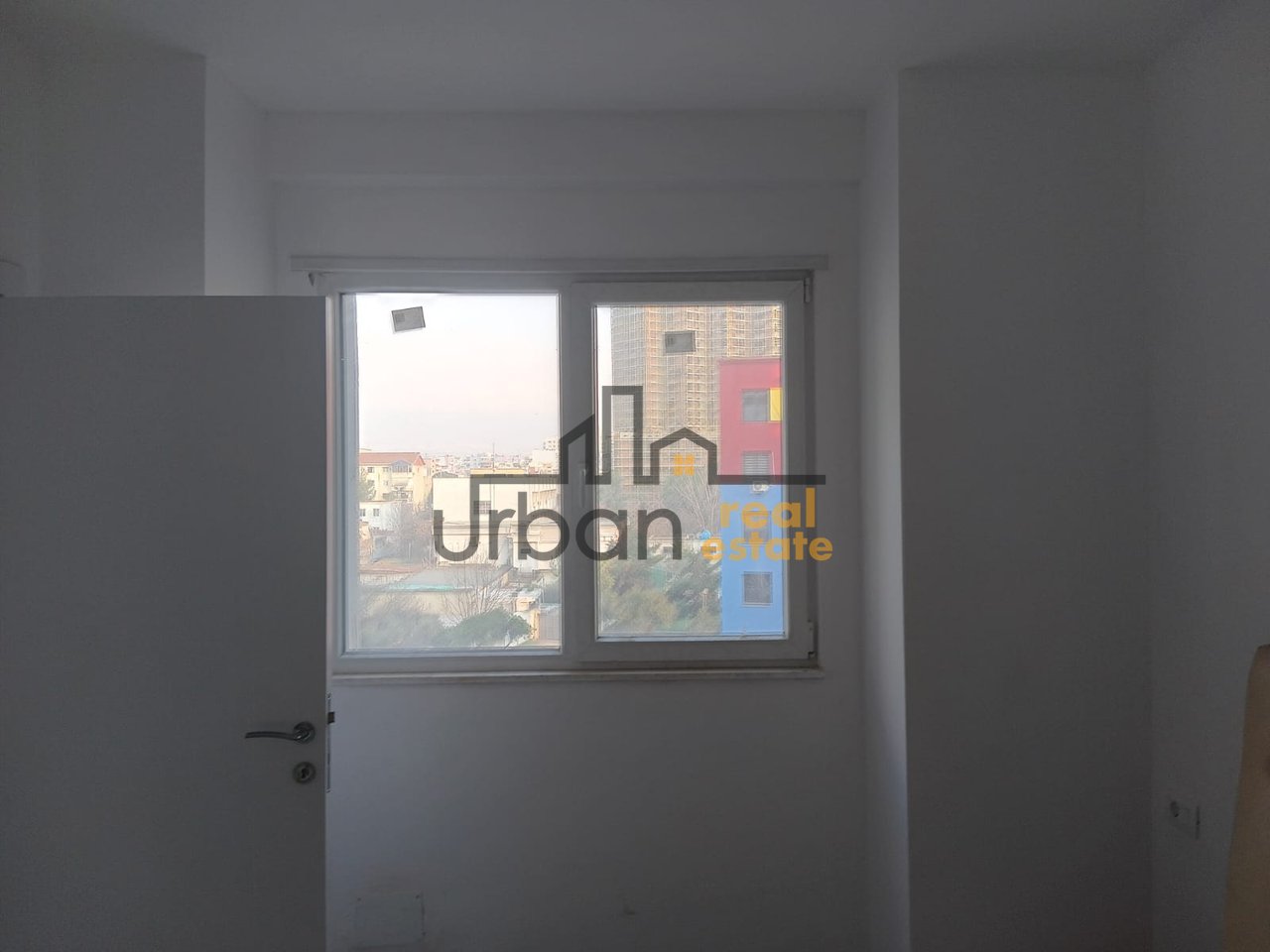In affitto, Appartamento 1+1+Posto Auto, Laprakë, Tirana - 450€ | 60 m²