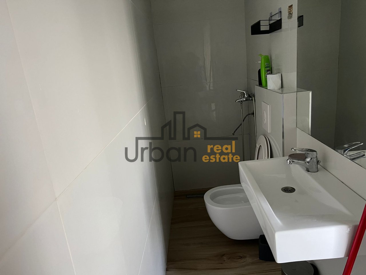 Shitet, Apartament 1+1, Liqeni i Thatë, Tiranë - 80,000€ | 32.8 m²