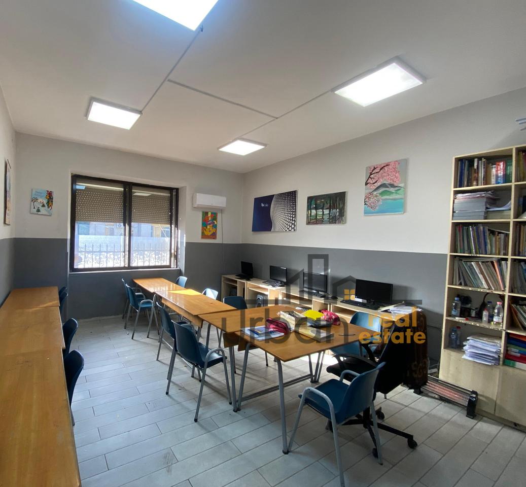 In Affitto, Ambiente Commerciale, Ex Blocco, Tirana - 850€ | 100 m²
