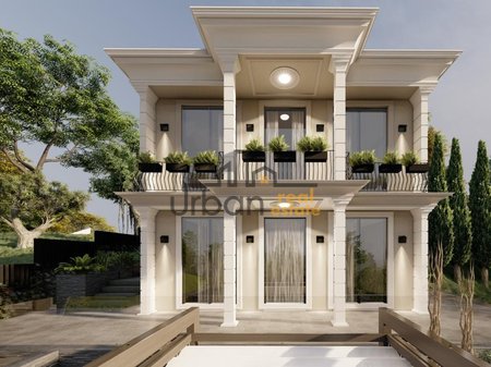 In Affitto, Villa su 3 Piani, Di Fronte a TEG, Tirana - €2300 | 335 m²