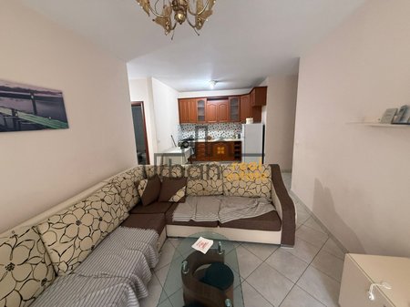 In affitto, Appartamento 1+1, Misto Mame, Tirana - 35.000 Lek | 65 m²
