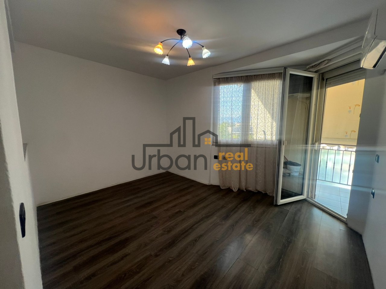 For sale, 2+1 Apartment, Former Aviation Field, Tirana - €195,000 | 90 m²