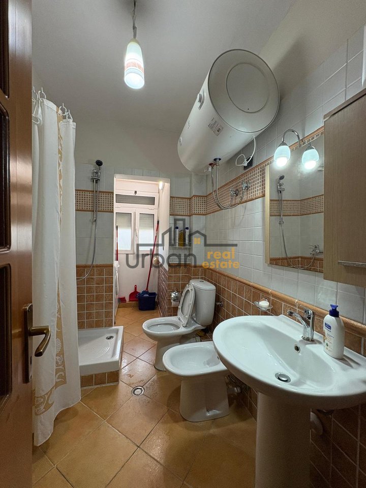 In affitto, Appartamento 1+1, Laprakë, Tirana - 500€ | 70 m²