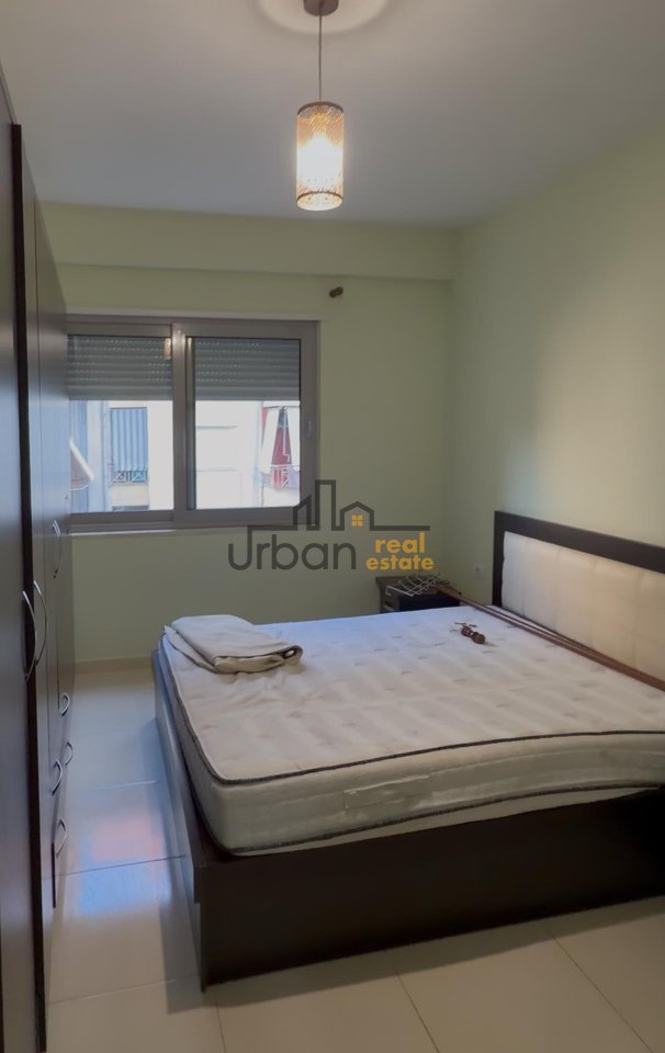 In affitto, Appartamento 1+1, Comune di Parigi, Tirana - 600€ | 65 m²