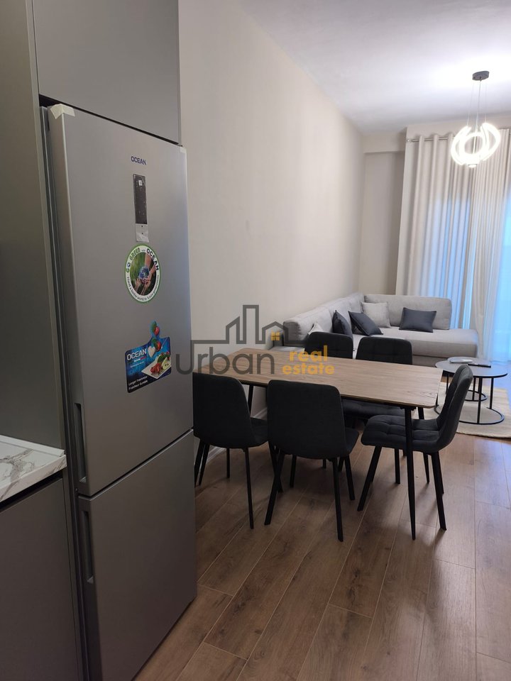 In affitto, appartamento 1+1, Complesso Aura, Tirana - €600 | 72 m²