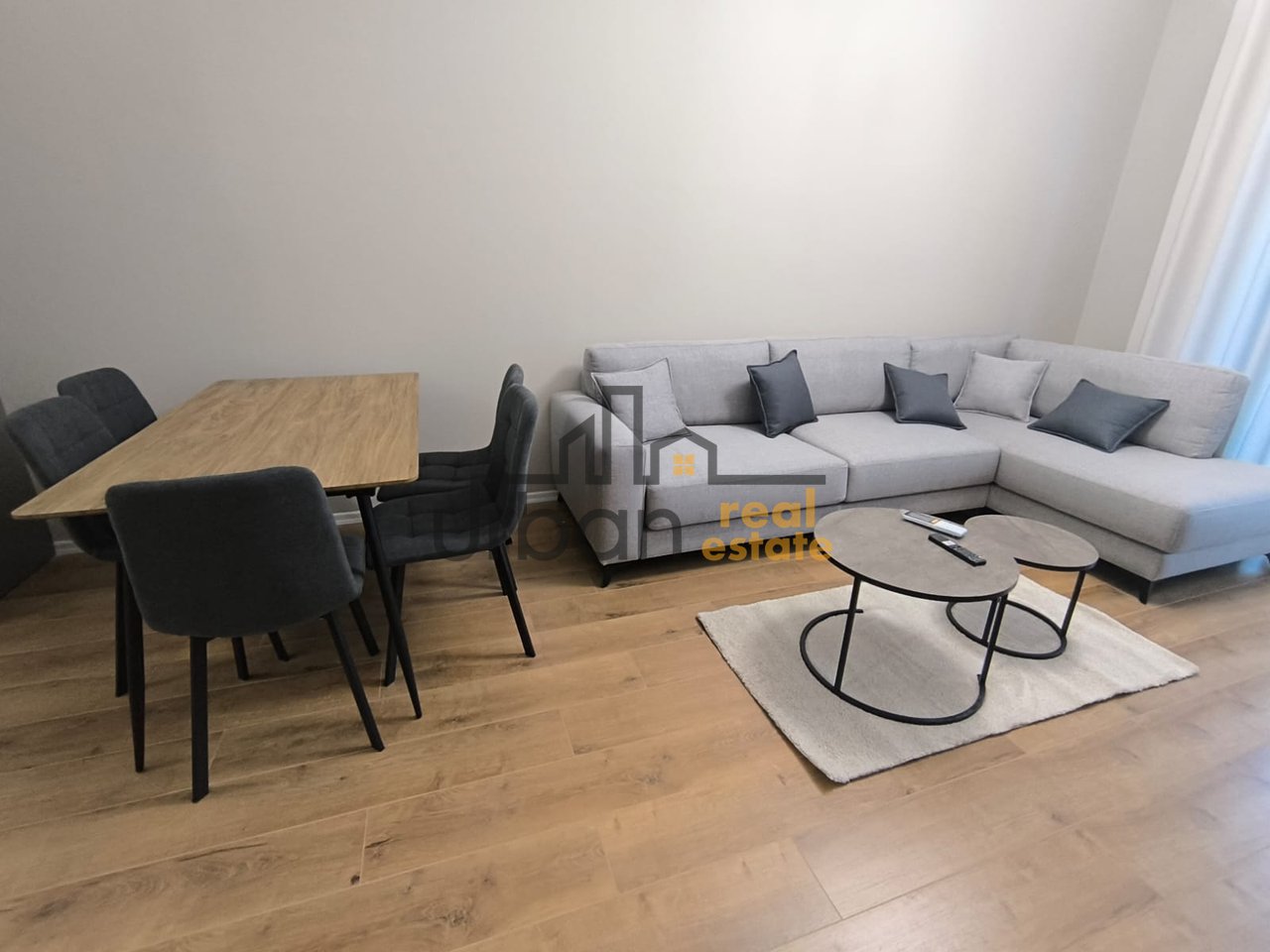 In affitto, appartamento 1+1, Complesso Aura, Tirana - €600 | 72 m²