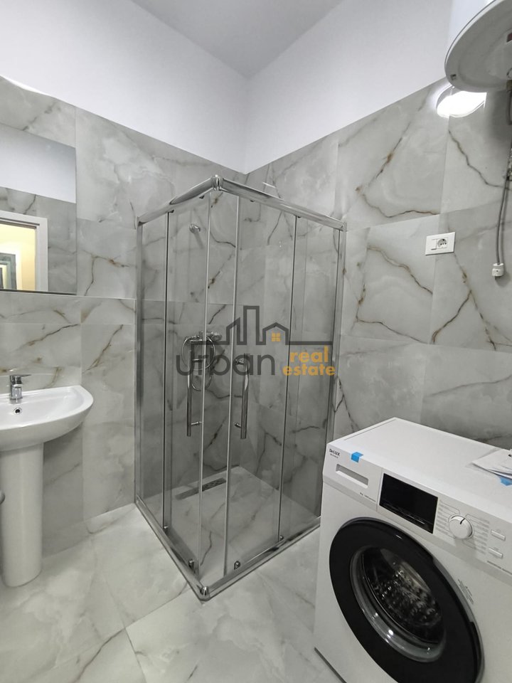 In affitto, appartamento 1+1, Complesso Aura, Tirana - €600 | 72 m²