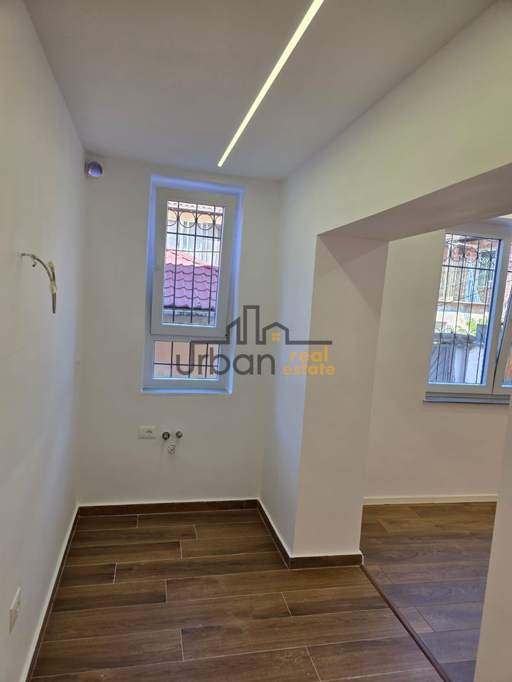 For sale, Studio apartment, 4 Dëshmorët Street, Tirana - €85,000 | 30 m²