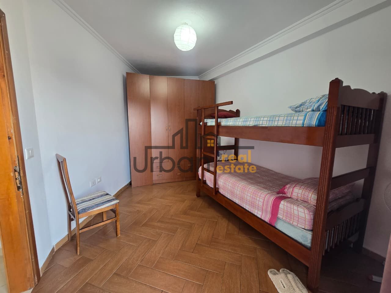 In affitto, Appartamento 2+1, Via Barricade, Tirana - 650€ | 111 m²