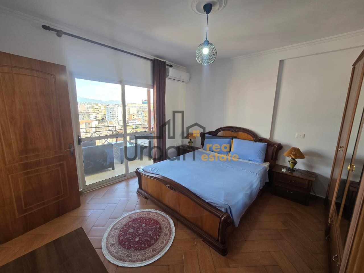 In affitto, Appartamento 2+1, Via Barricade, Tirana - 650€ | 111 m²