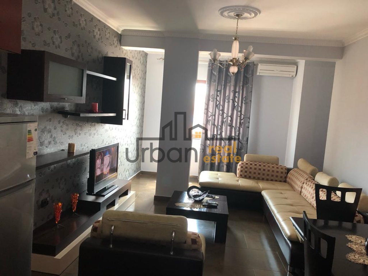 Qera,  Apartament 2+1 ,Rruga e Dibrës, Tiranë - 65,000 Lekë | 76 m²