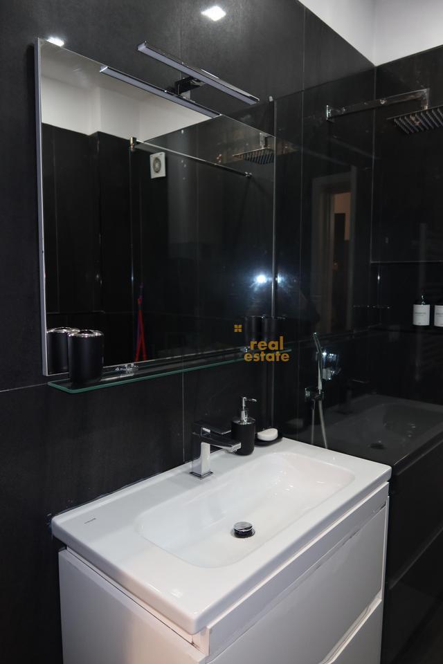 Qera, Apartament 2+1 , Pranë Gjykatës së Rrethit, Tiranë - 80,000 Lekë | 73 m²