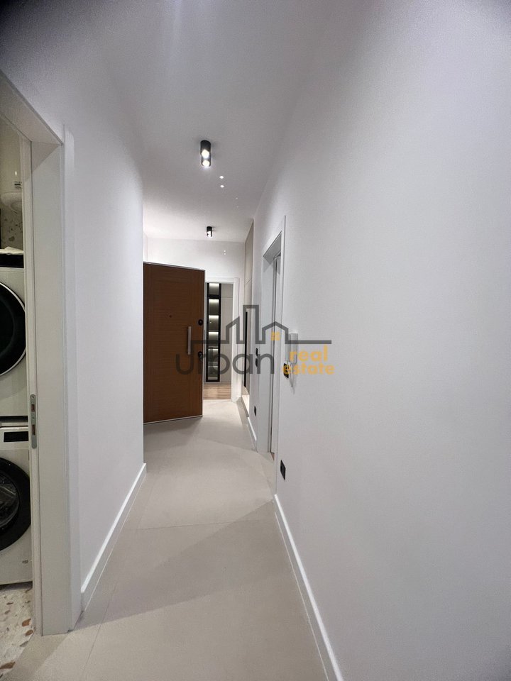 For Rent, Apartment 2+1+Parking Space, Porcelain, Tirana - 1000€ | 90 m²