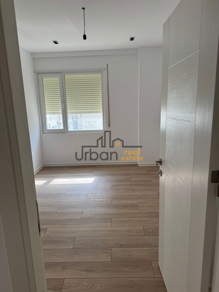 For sale, 2+1 Apartment, Fresku, Tirana - 130000€ | 109 m²