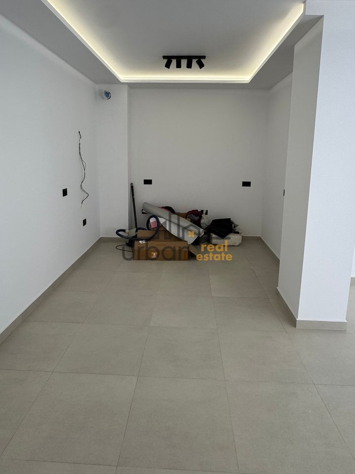 For sale, 2+1 Apartment, Fresku, Tirana - 130000€ | 109 m²