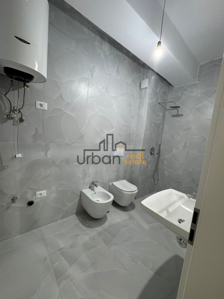 In affitto, appartamento 1+1, Ali Demi, Tirana - 30.000 Leke | 70 m²
