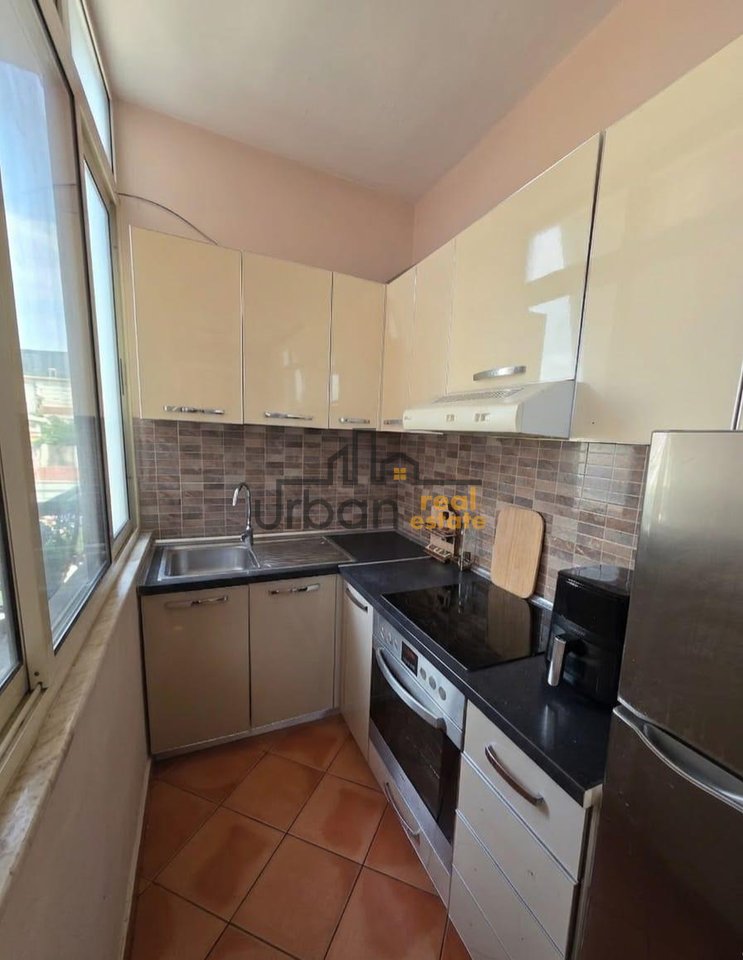 For Rent, Apartment 2+1, Fortuzi Street, Tirana - €650 | 80 m²