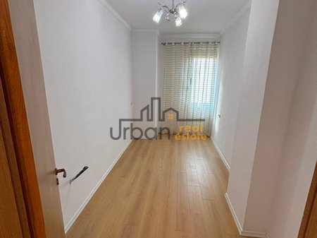 Shitet, Apartament 2+1 ,Fresku, Tiranë - 135,000€ | 89 m²
