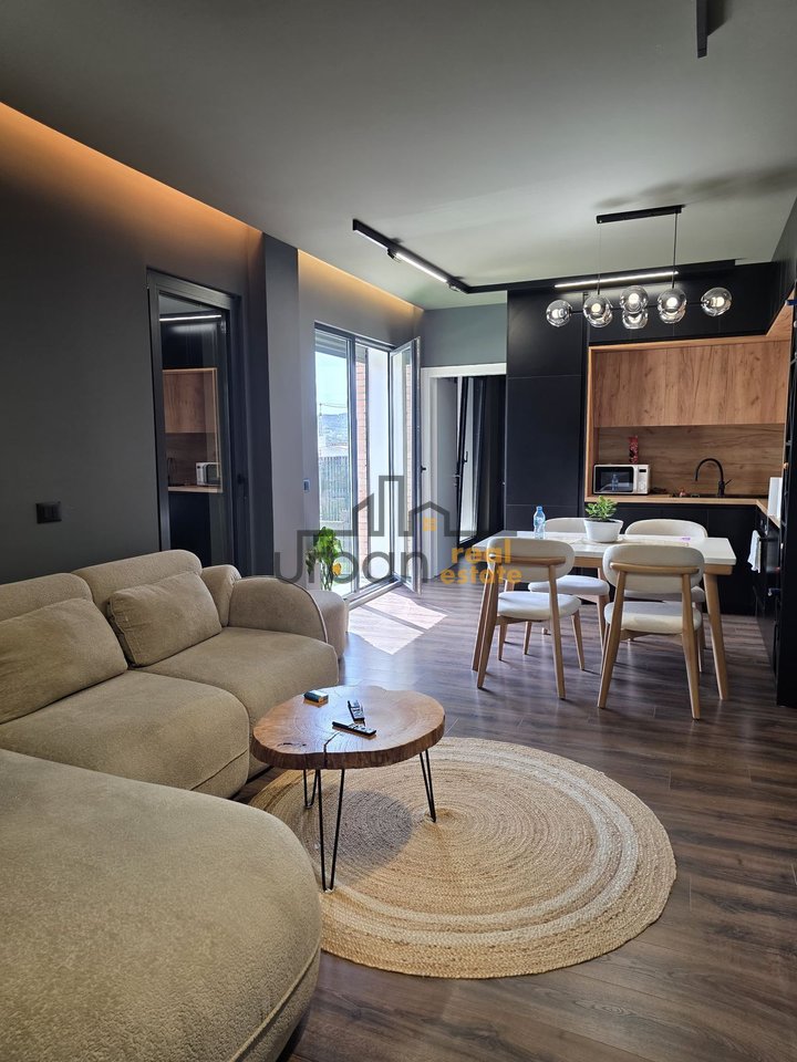 For sale, 2+1 Apartment, Tregu Elektrik, Tirana - €440,000 | 232 m²